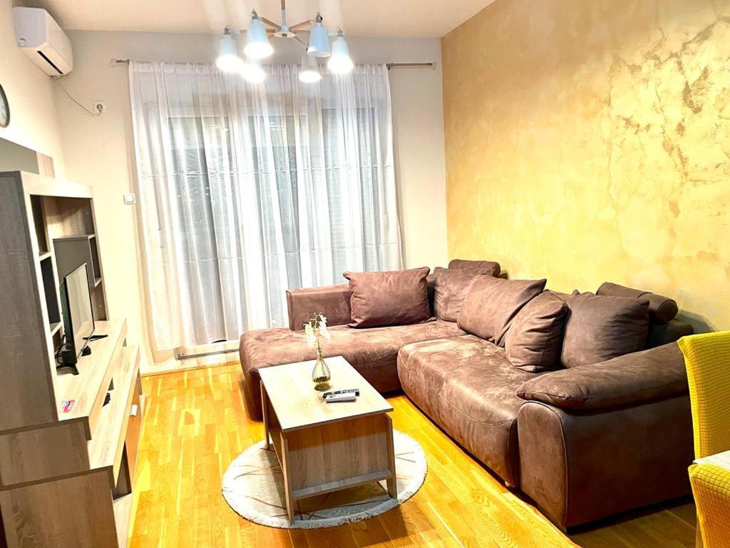 Naki Apartmani Podgorica Pokoj fotografie